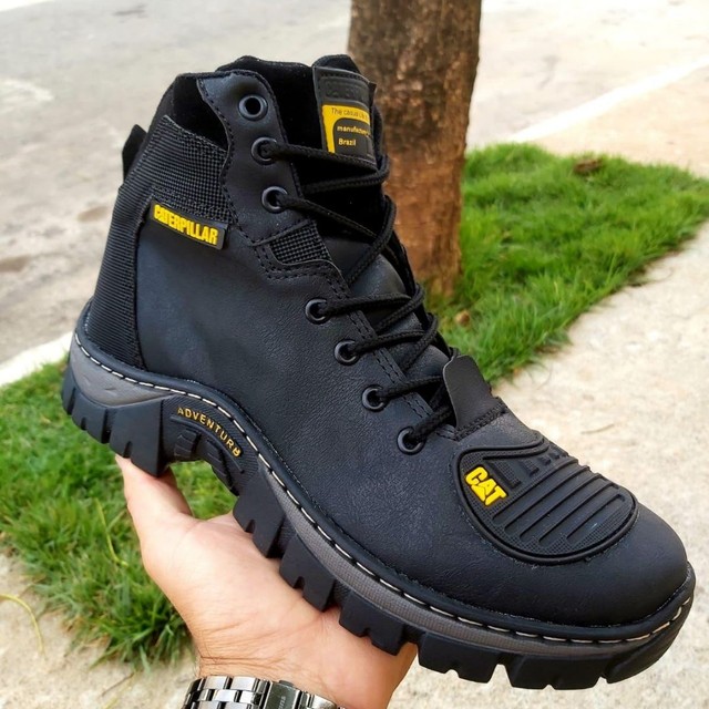Botas Caterpillar são sinônimo de qualidade e durabilidade