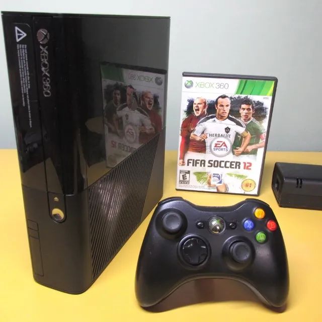 Xbox 360 E(Bloqueado)+1 Controle+Hd 250gb+11 Jogos Originais (Perfeito  Funcionamento), Console de Videogame Microsoft Usado 64446171