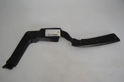 Guia Parachoque Traseiro Direito Chevrolet Agile Original