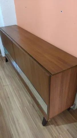 Mesa com 6 cadeiras e  buffet semi novo