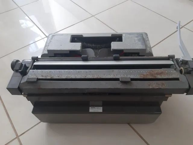 MÁQUINA DATILOGRAFICA OLIVETTI LINEA 98 - Foto 3