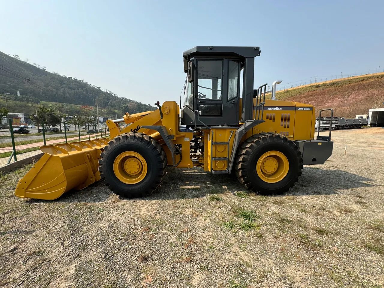 Pá Carregadeira Lonking CDM856E (2014) - Foto 6