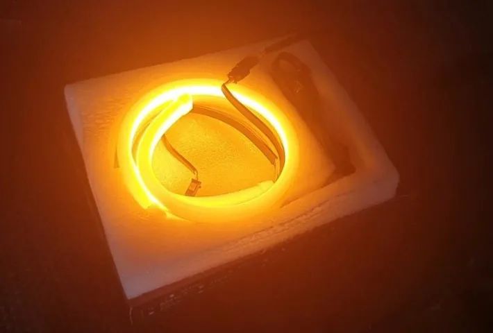 Barra de Led Flexível de 45cm para o Farol - Modelo Universal com DRL + Seta - Foto 4