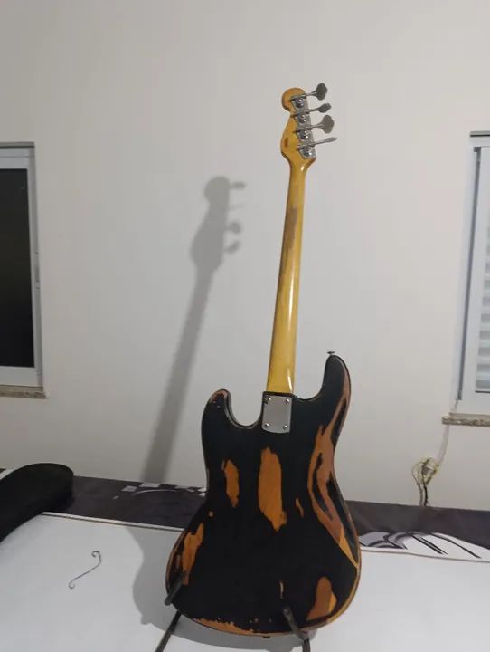 Contrabaixo Elétrico - 4 cordas Gianini Stratosonic - Foto 5