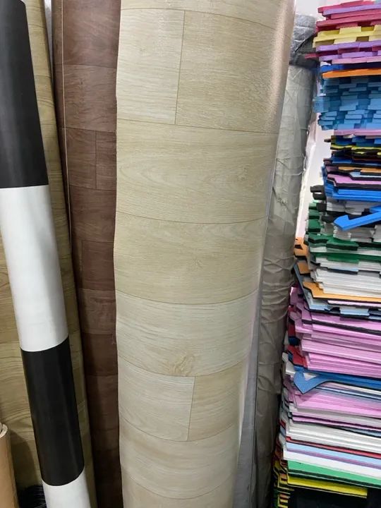 Piso vinílico em manta comercial 1.2 mm - Foto 2