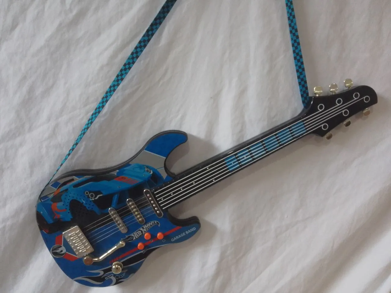 Guitarra Hot Wheels Garage Band