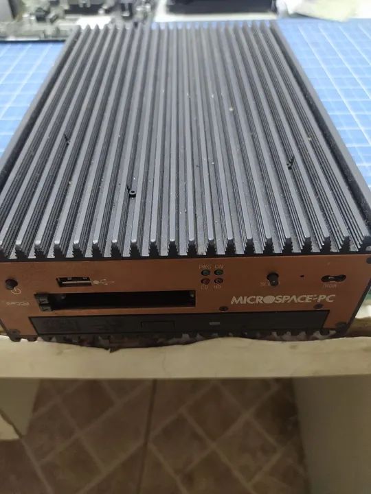 MicroSpace PC - Gabinete de PC