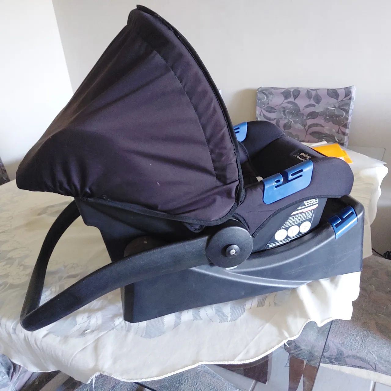 Bebê conforto com base