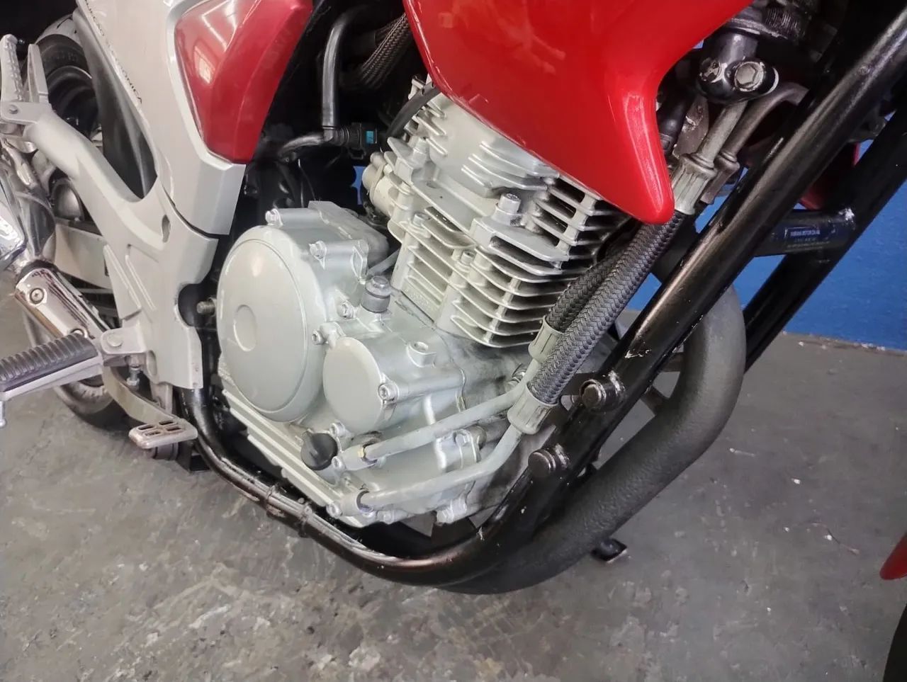 FAZER 250 2008 LINDA MOTO 18 X $ 528, (CARTÃO) ENTRADA $ 3.900 - Foto 3