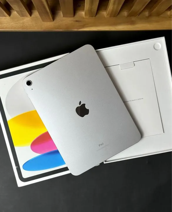 iPad 10 Wi-Fi - Silver Pronta Entrega