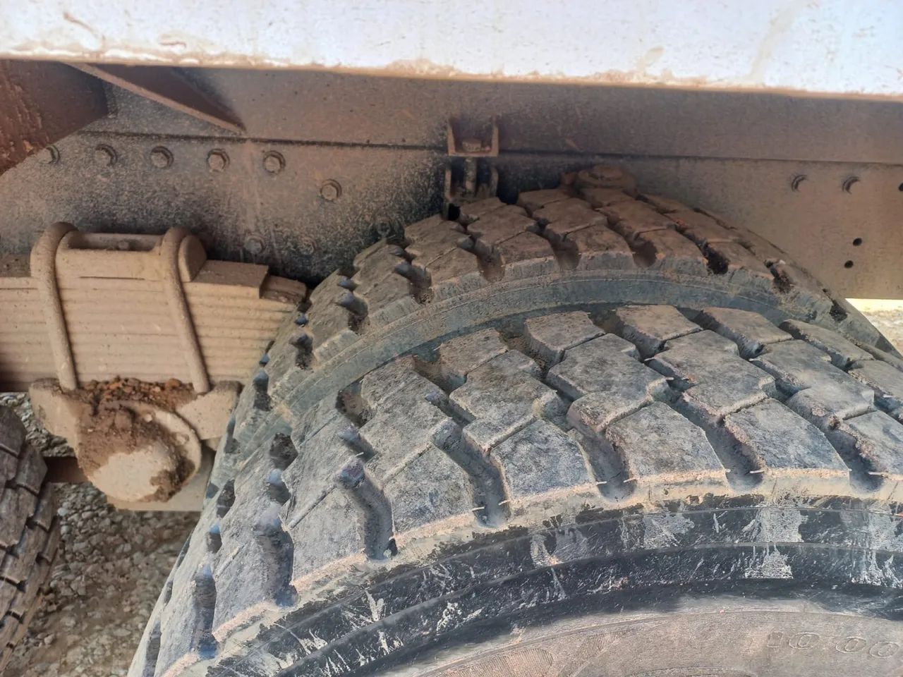 Atego 2730 6x4 caçamba basculante  - Foto 15