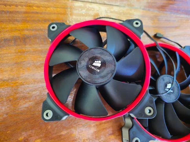 CORSAIR SP120 HP 120mm Fan (2 peças) e CORSAIR AF140 Quiet Edition 140 mm Fan (1 peça) - Foto 2