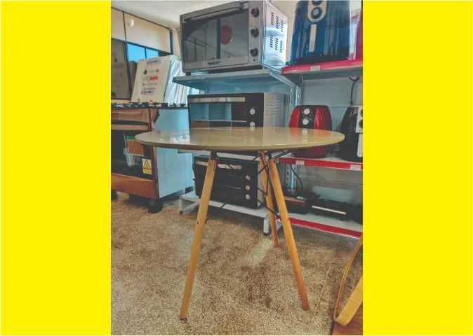 Dining Table with 4 Chairs64739714172803123