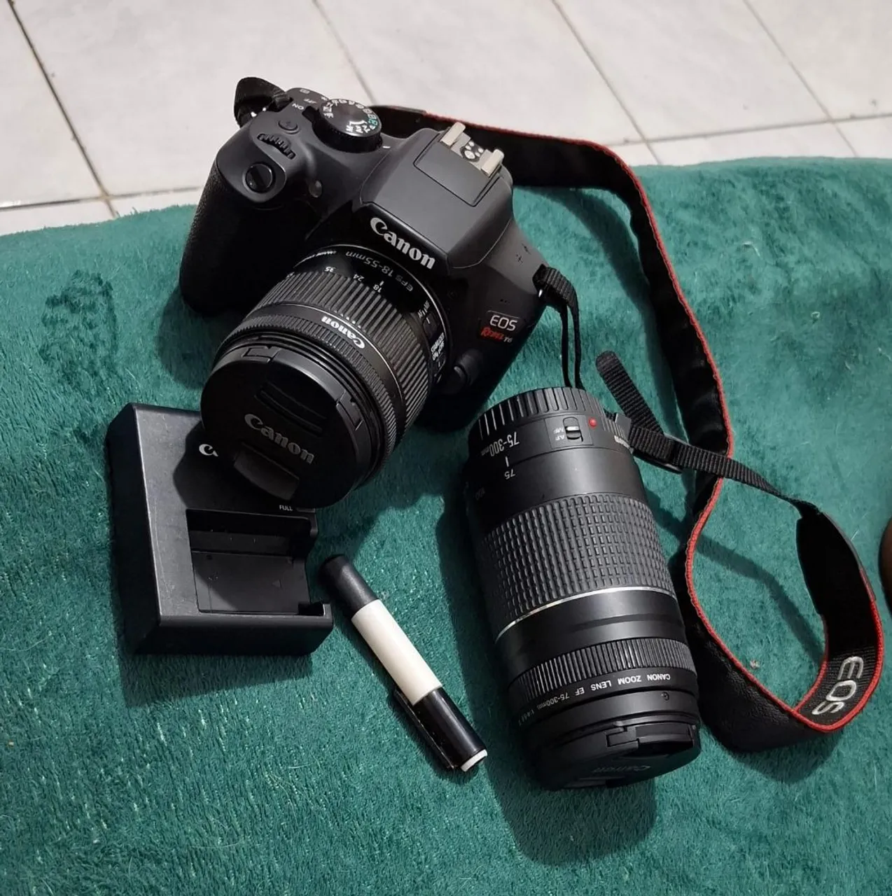 Canon EOS Rebel T6 com Lentes e Acessórios