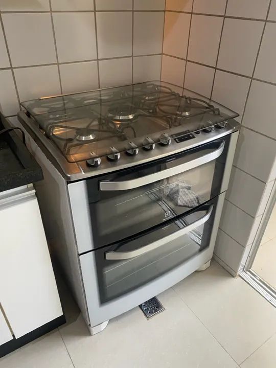 Fogão Electrolux 5 Bocas 2 Fornos 