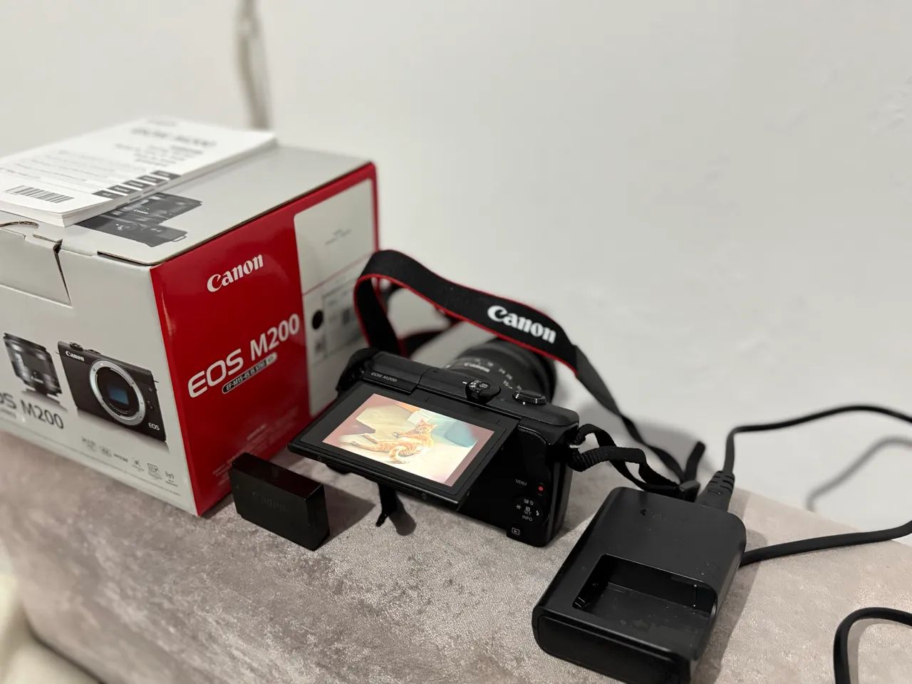 CANON M200 Completa - filma em 4k - Foto 2