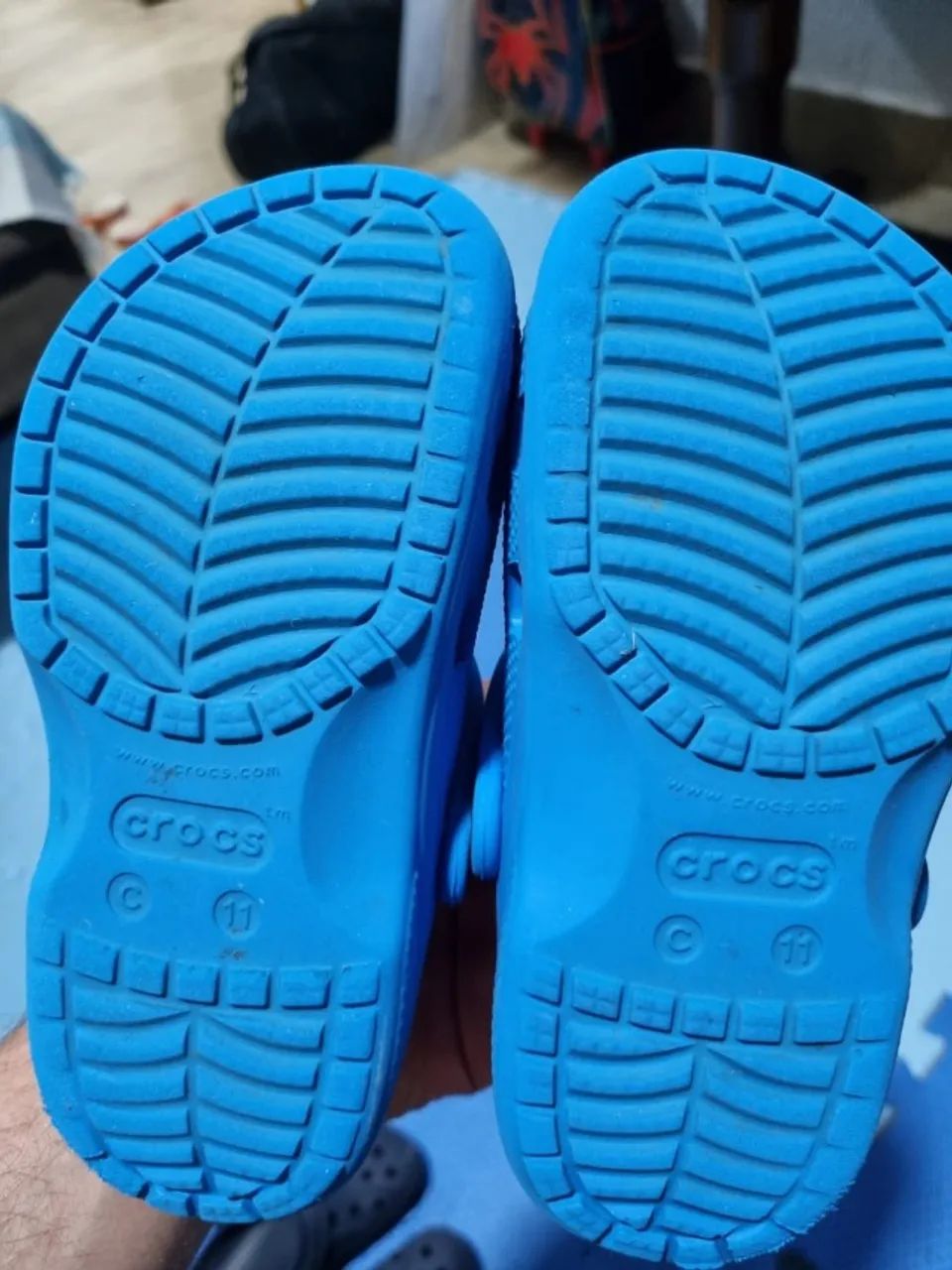  Sandálias Crocs Infantil Azul - Tamanho Pequeno - Foto 4