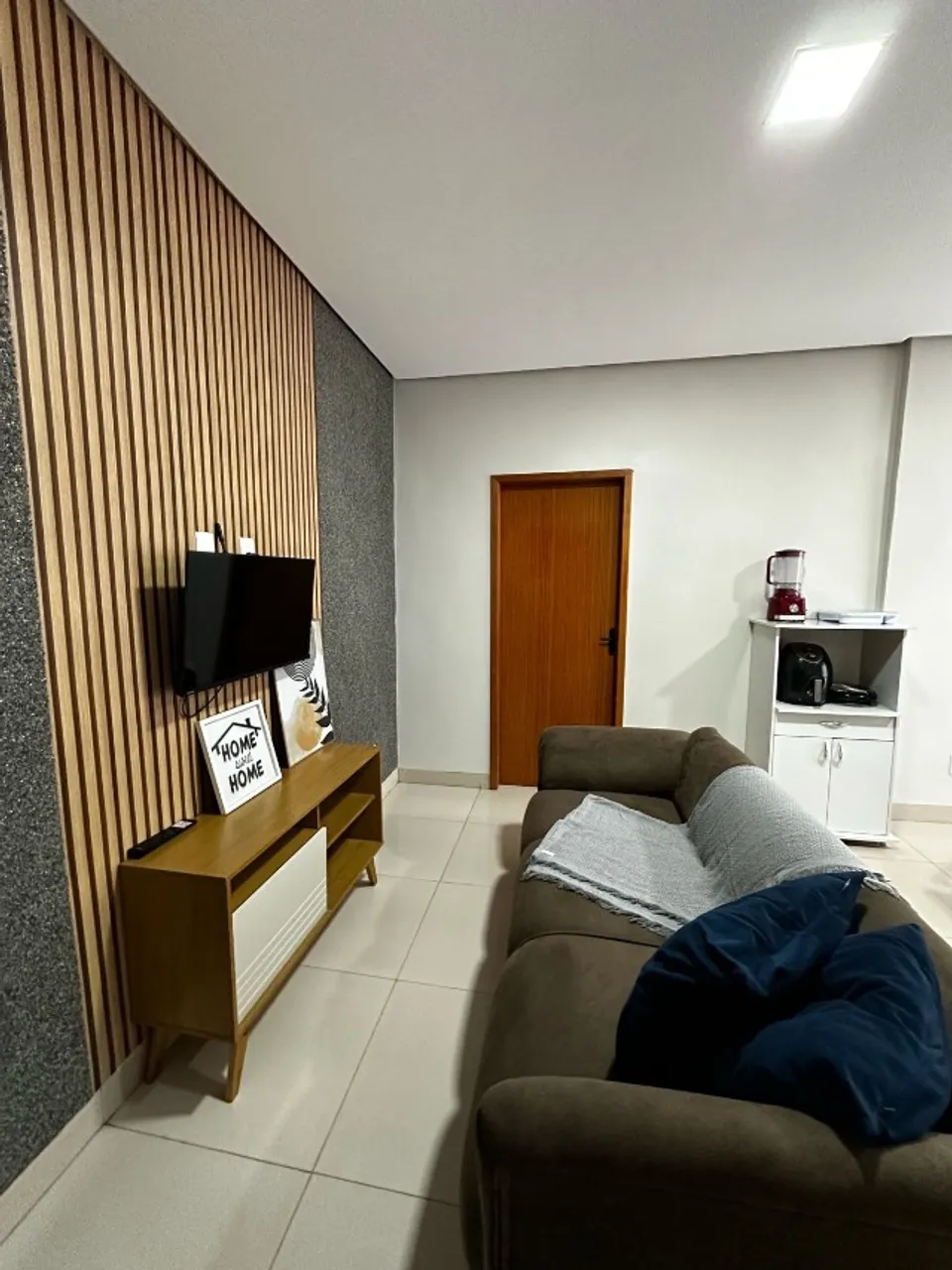 Aluguel de Casa próximo a JK