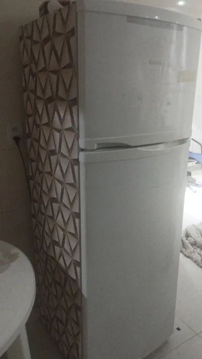 Geladeira Duplex em ótimo estado para vender logo 570.00 - Foto 2