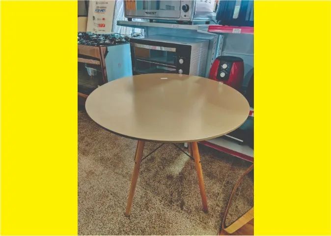 Dining Table with 4 Chairs64739714172803122