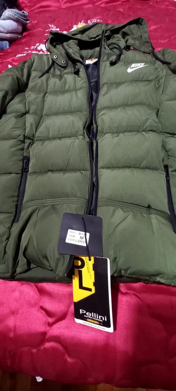 Jaqueta Nike Verde com Capuz - Foto 4