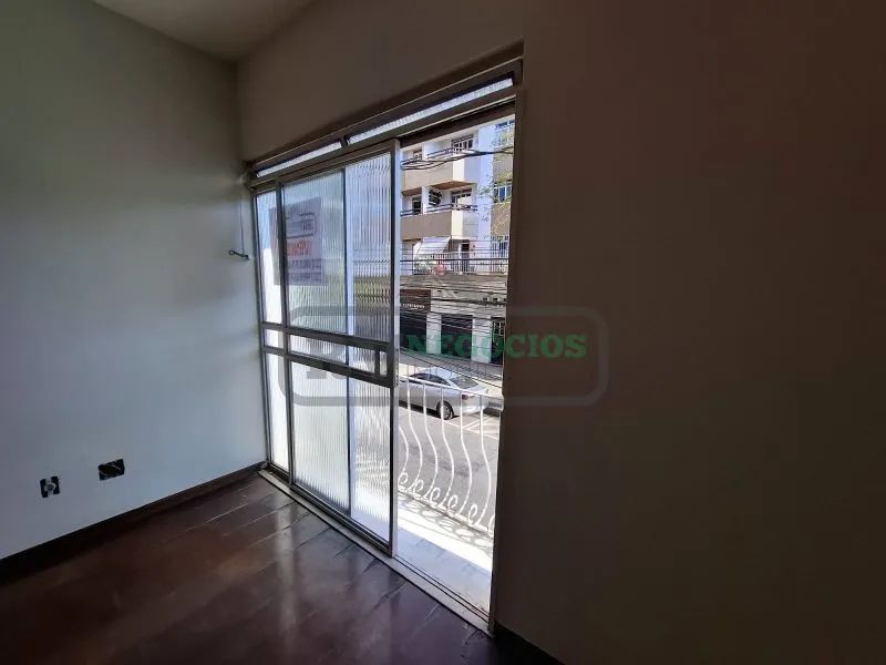 KC%RV 8081 Apartamento maravilhoso e amplo de 02 quartos no Alto dos Passos - Foto 2