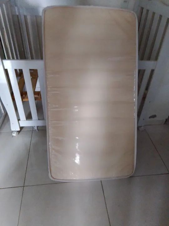Berço com colchão  - Foto 4