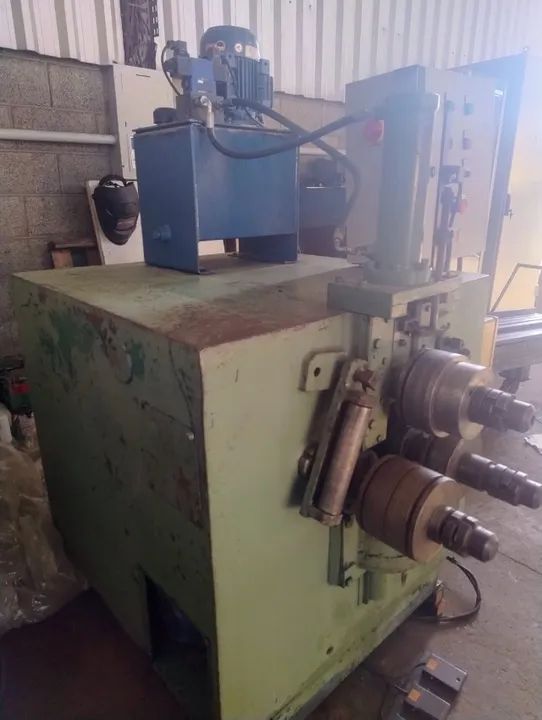 Calandras de perfil - Foto 2