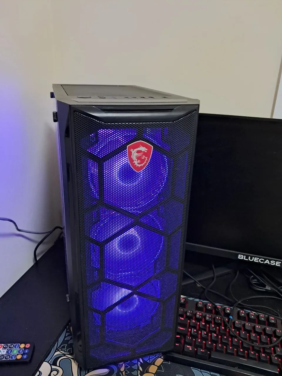 自作ゲーミングPC/Core i7-6700K/16G/GTX1070Ti maxresdefault.jpg