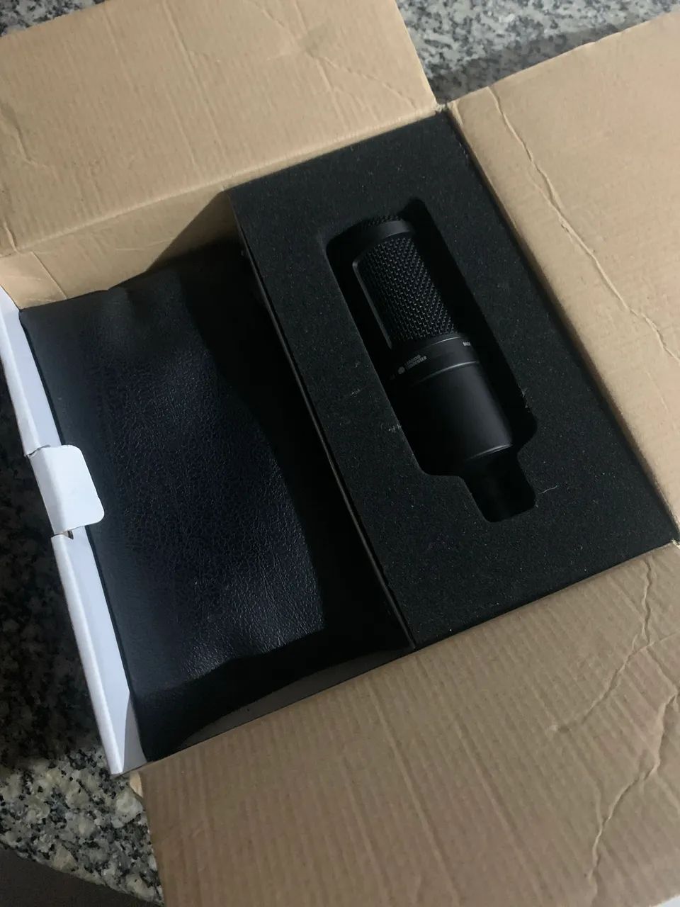 Microfone AT 202064520764731137122