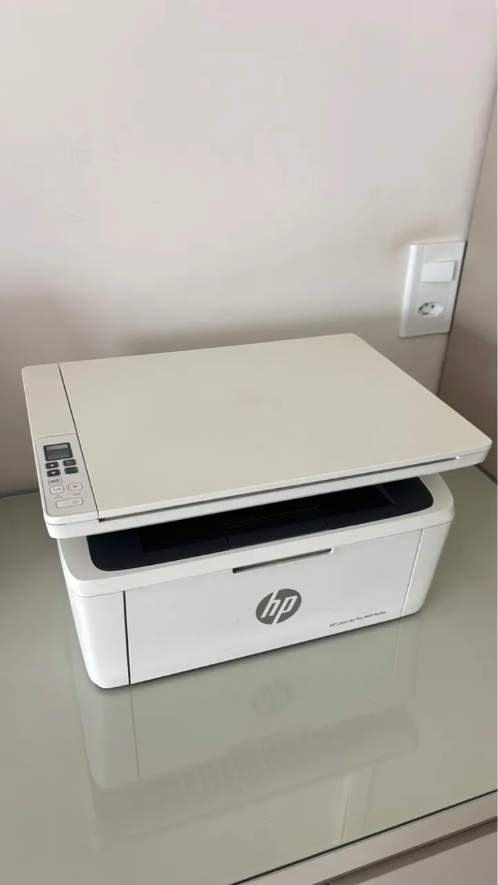 Impressora HP LaserJet Pro MFP M28w - Wi-Fi, Multifuncional e com Toner