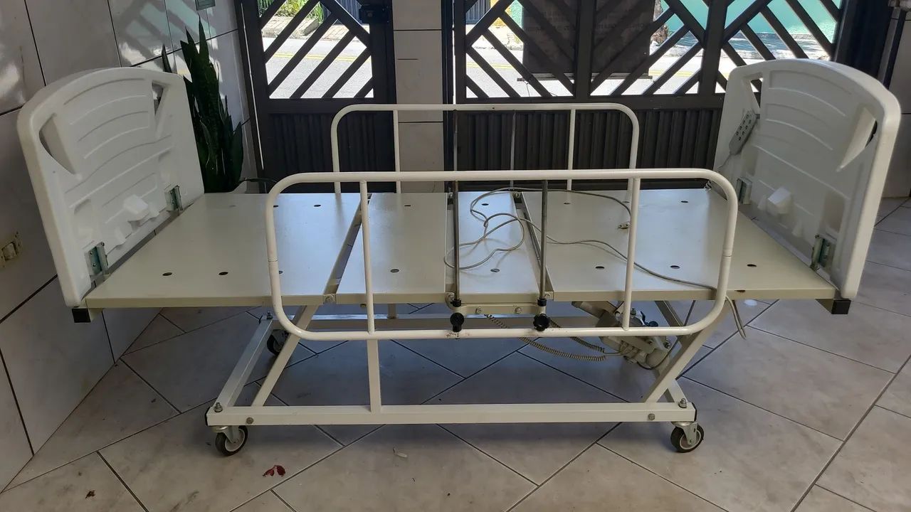 Cama hospitalar elétrica  - Foto 2