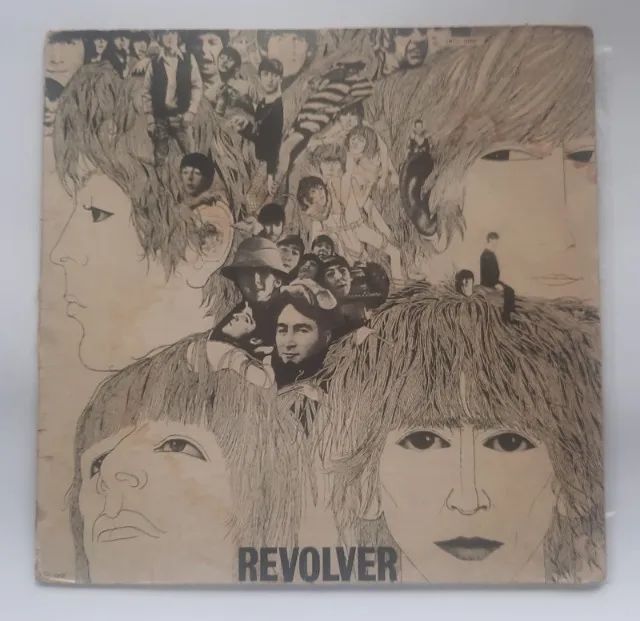 LP VINIL - THE BEATLES - REVOLVER - EDIÇÃO DE 1974 COM SELO GRAFADO INCORRETAMENTE
