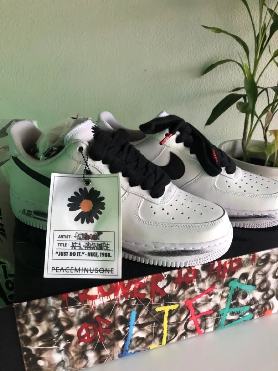 Nike Air Force 1 Low x Peaceminusone