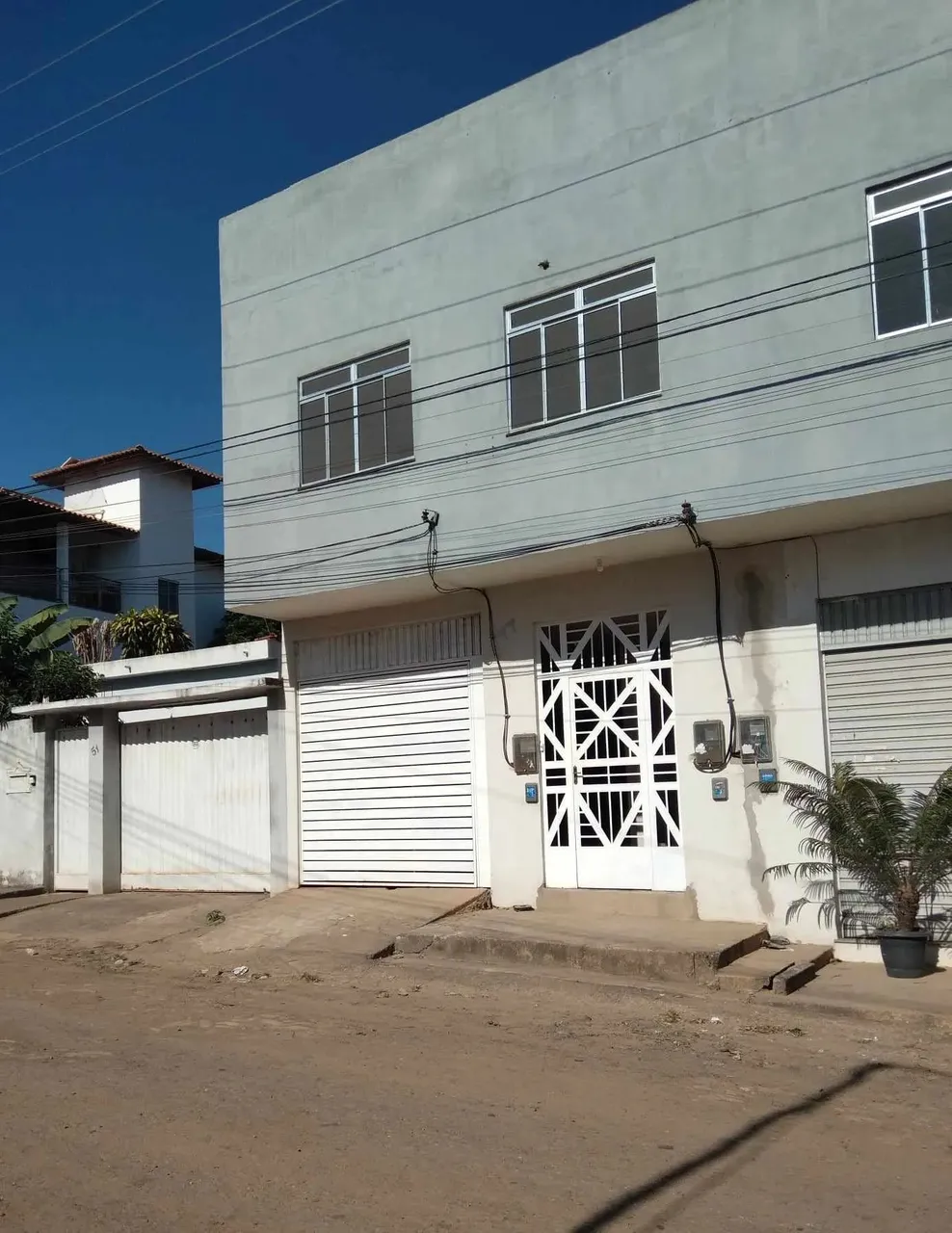 Imóvel para venda tem 75 metros quadrados com 2 quartos em Aeroporto - Itaperuna - RJ