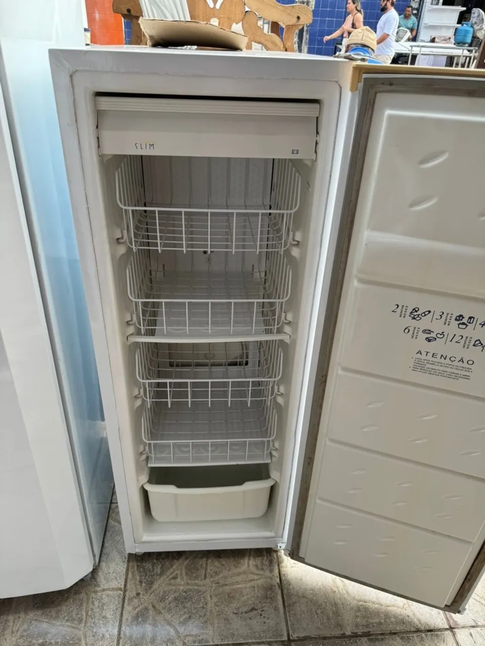 Freezer Vertical Slim - Ideal para otimizar espaço!