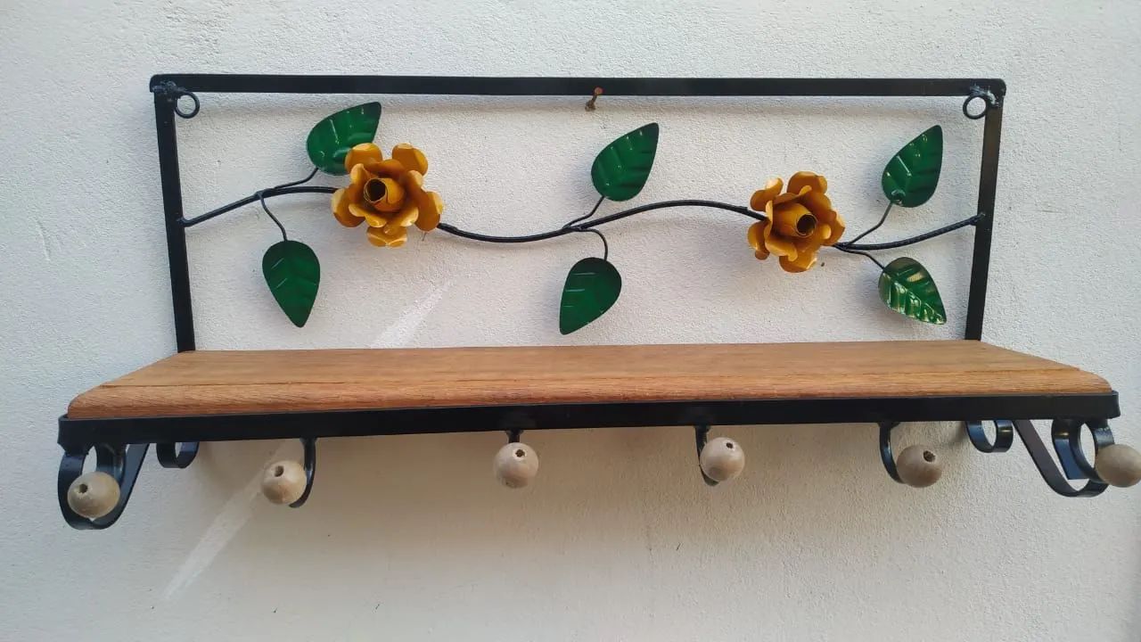 Prateleira Multiuso Com Ganchos 60cm - Foto 2