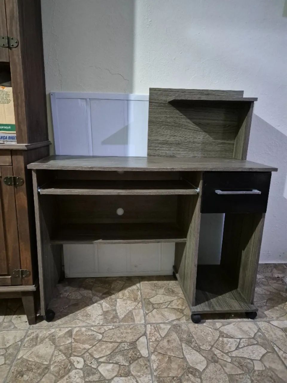 Escrivaninha 64374839319169121