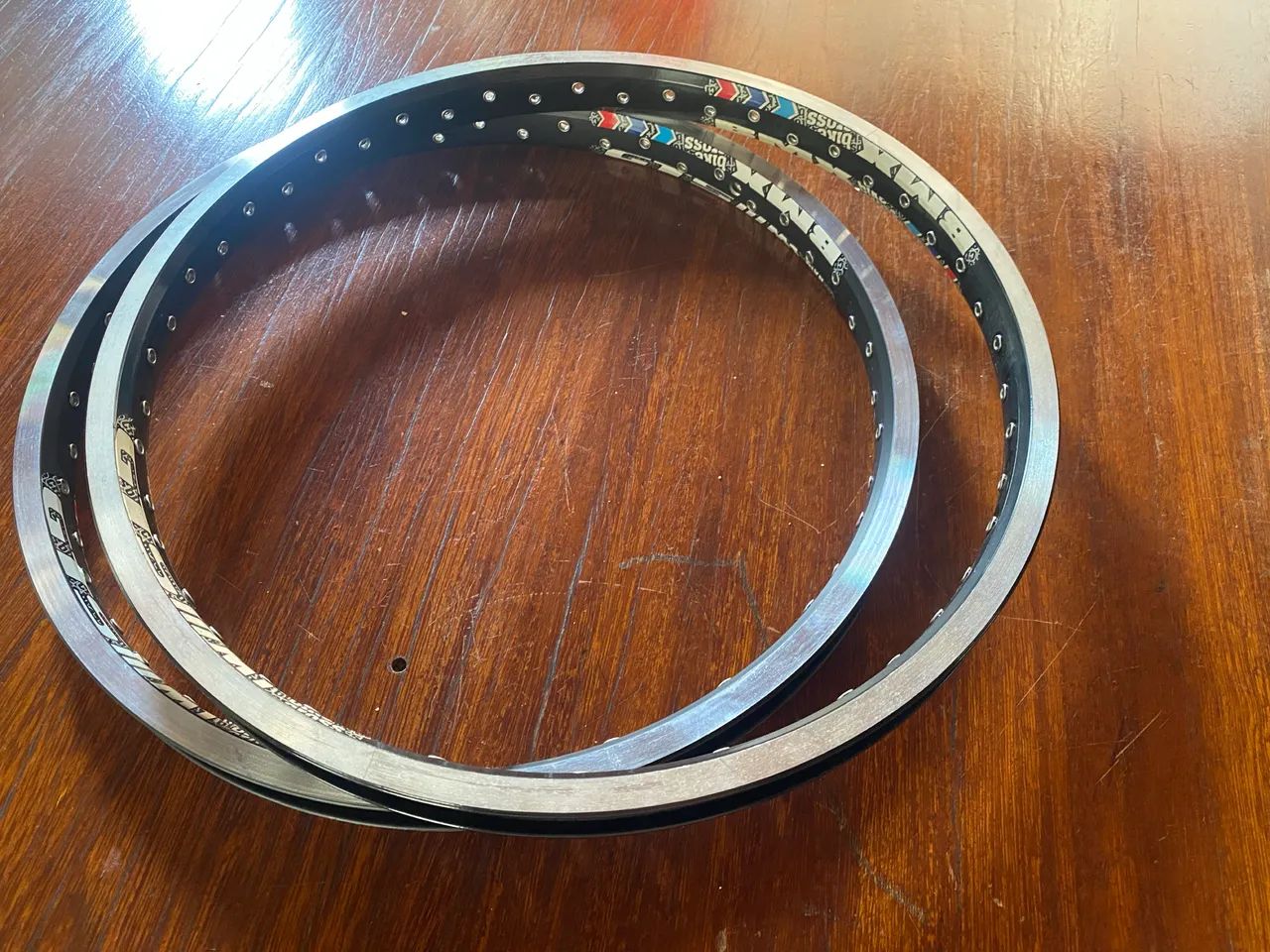Par Aros Antigos Gts M1 48 furos  - Foto 5