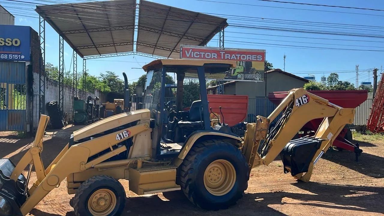 Trator de Esteira Caterpillar 416D - Foto 2