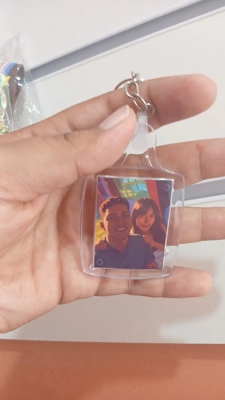 Chaveiro Personalizado com Foto - Presente Único!