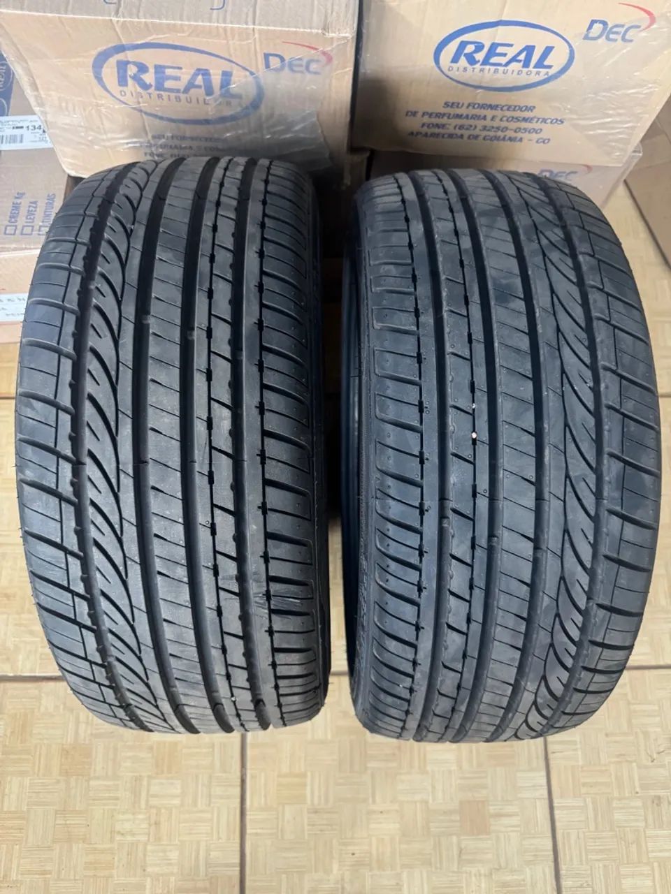 Pneus 225/40 R18 novos  - Foto 4