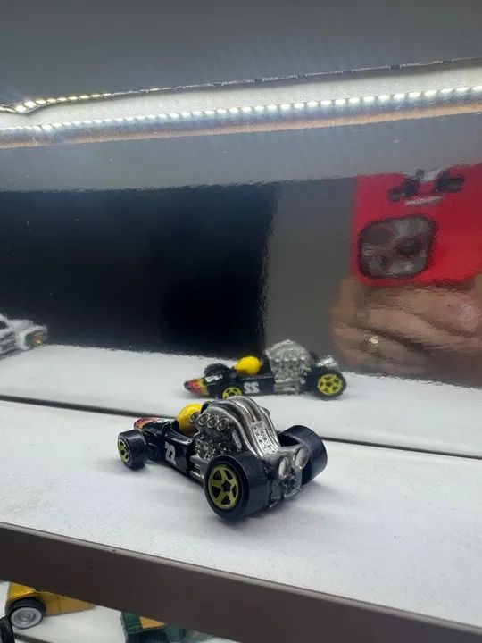 Carro Hot Wheels - Edição Especial - 27 - Foto 2