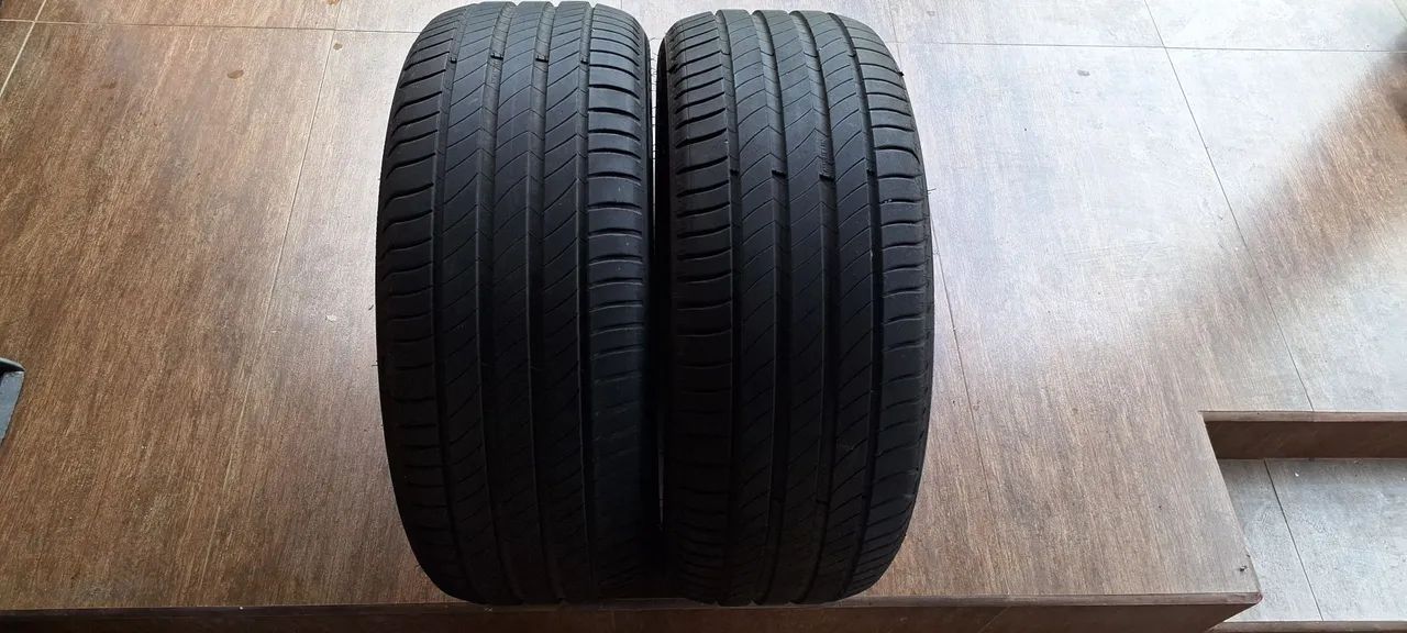 Pneus Michelin 225/45/17