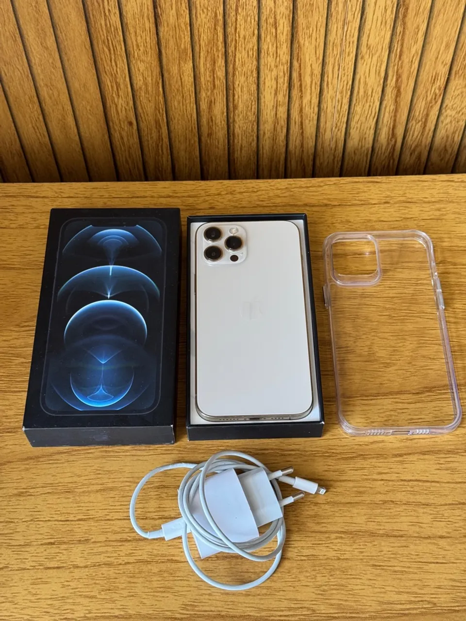 iPhone 12 Pro Max 256 gb dourado completo