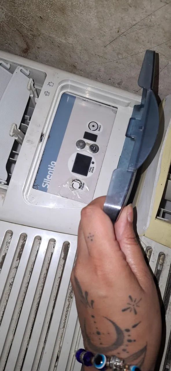 Ar Condicionado de Janela - Usado - Foto 3