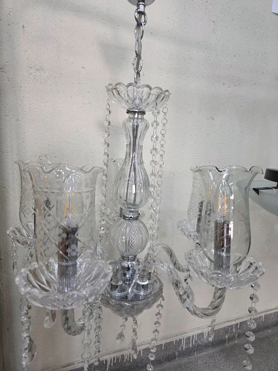 Lustre de Cristal Clássico - Elegância para sua casa!