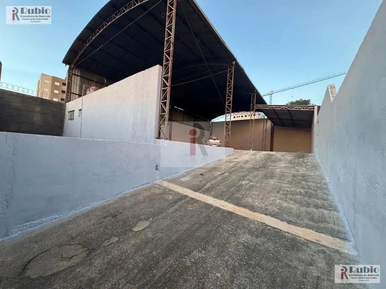 Galpão - Frente para Rod.Raposo Tavares