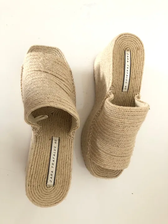 Sandálias plataforma zara