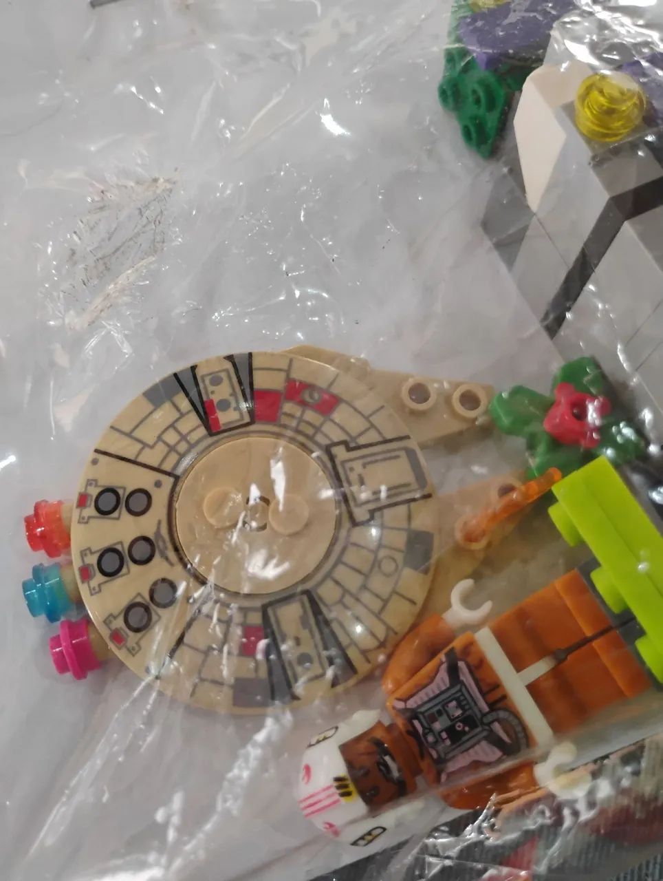 Lotizinho Lego Star Wars Millennium Falcon - Foto 3